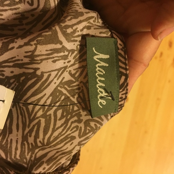 Maude  zipper edge lavender and taupe pattern - Picture 4 of 4